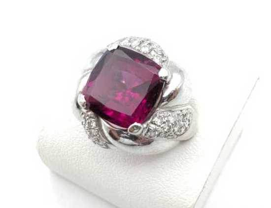 宝石買取 指輪 Pt900 ガーネット